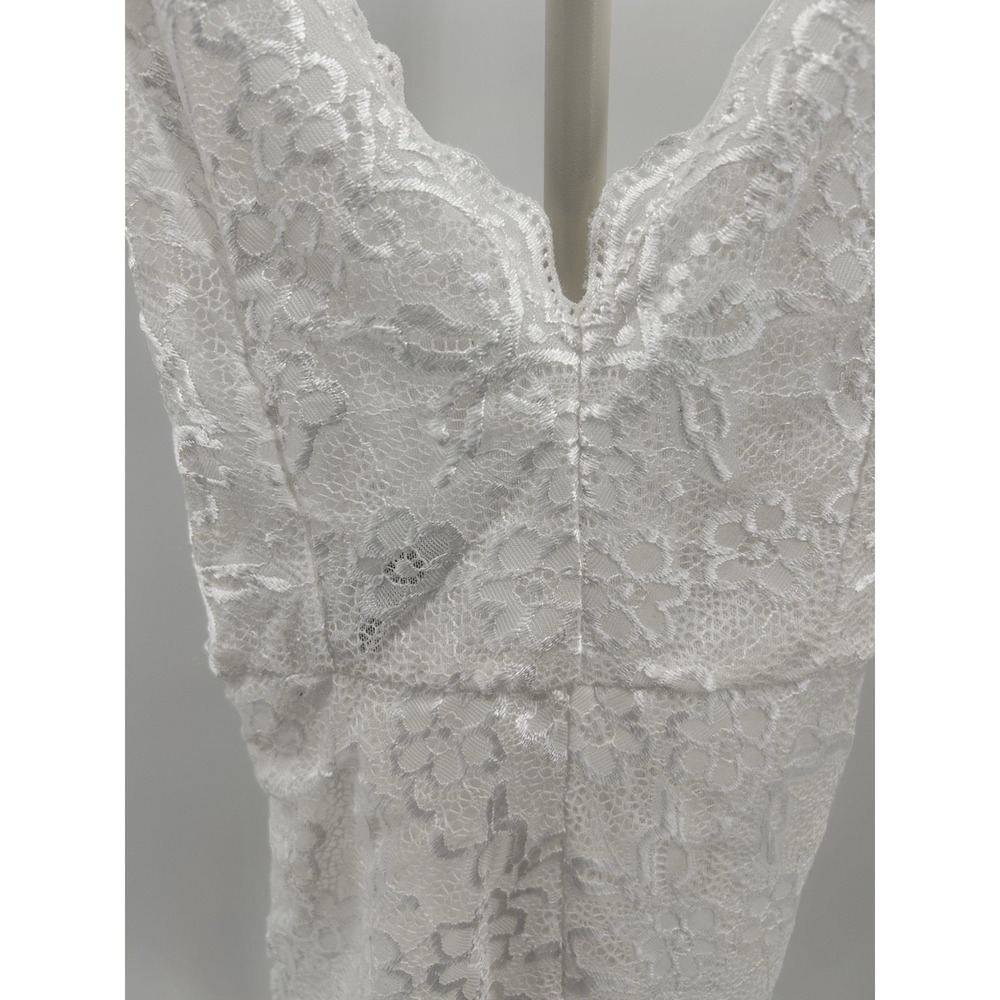 Avidlove Bridal Lingerie Women One Piece Lingerie Lace Bodysuit Deep V Teddy, S‎